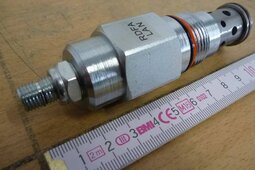 Диагностика гидрораспределителя Komatsu PC200-8 с использованием осциллографа